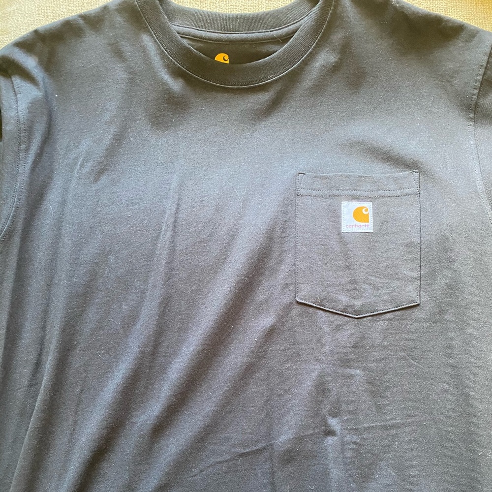 Men’s Carhartt short sleeve pocket shirt